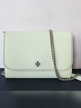 Tory Burch Emerson Chain Wallet, Meadow Mist, EUC, 2024, $298 MSRP